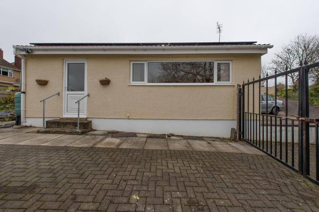 Bristol Self-Catering Studio+Kitchen+Parking Экстерьер фото